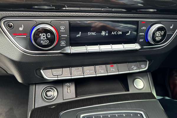 2020 Audi Q5 50 TDI sport FY