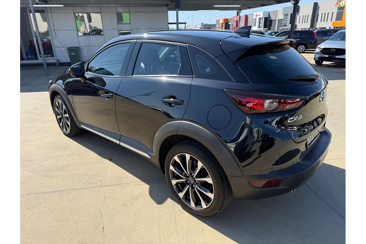 2018 Mazda CX-3 sTouring DK