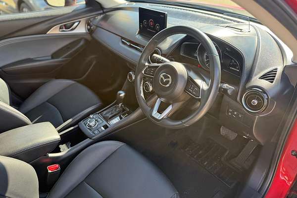 2022 Mazda CX-3 sTouring DK