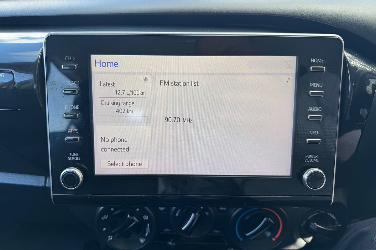 2020 Toyota Hilux SR GUN126R 4X4