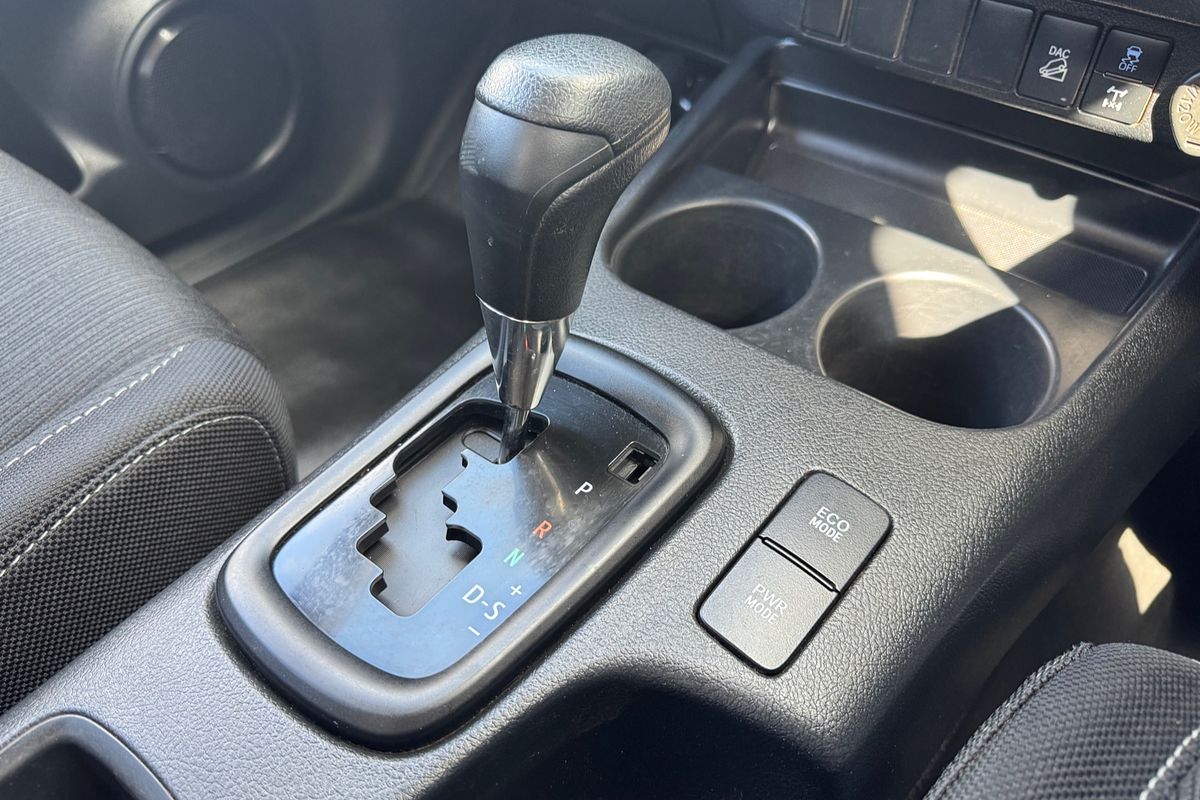 2020 Toyota Hilux SR GUN126R 4X4