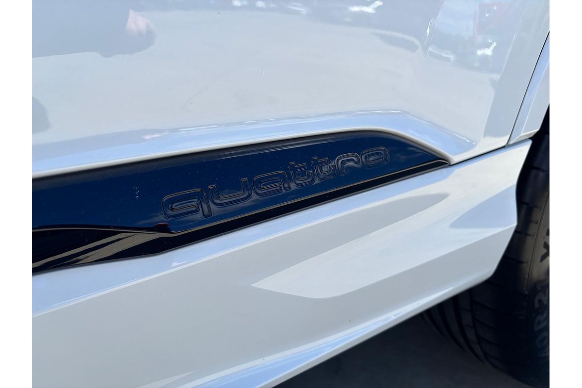 2023 Audi Q7 55 TFSI S line 4M