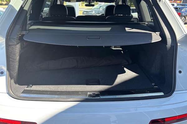 2023 Audi Q7 55 TFSI S line 4M