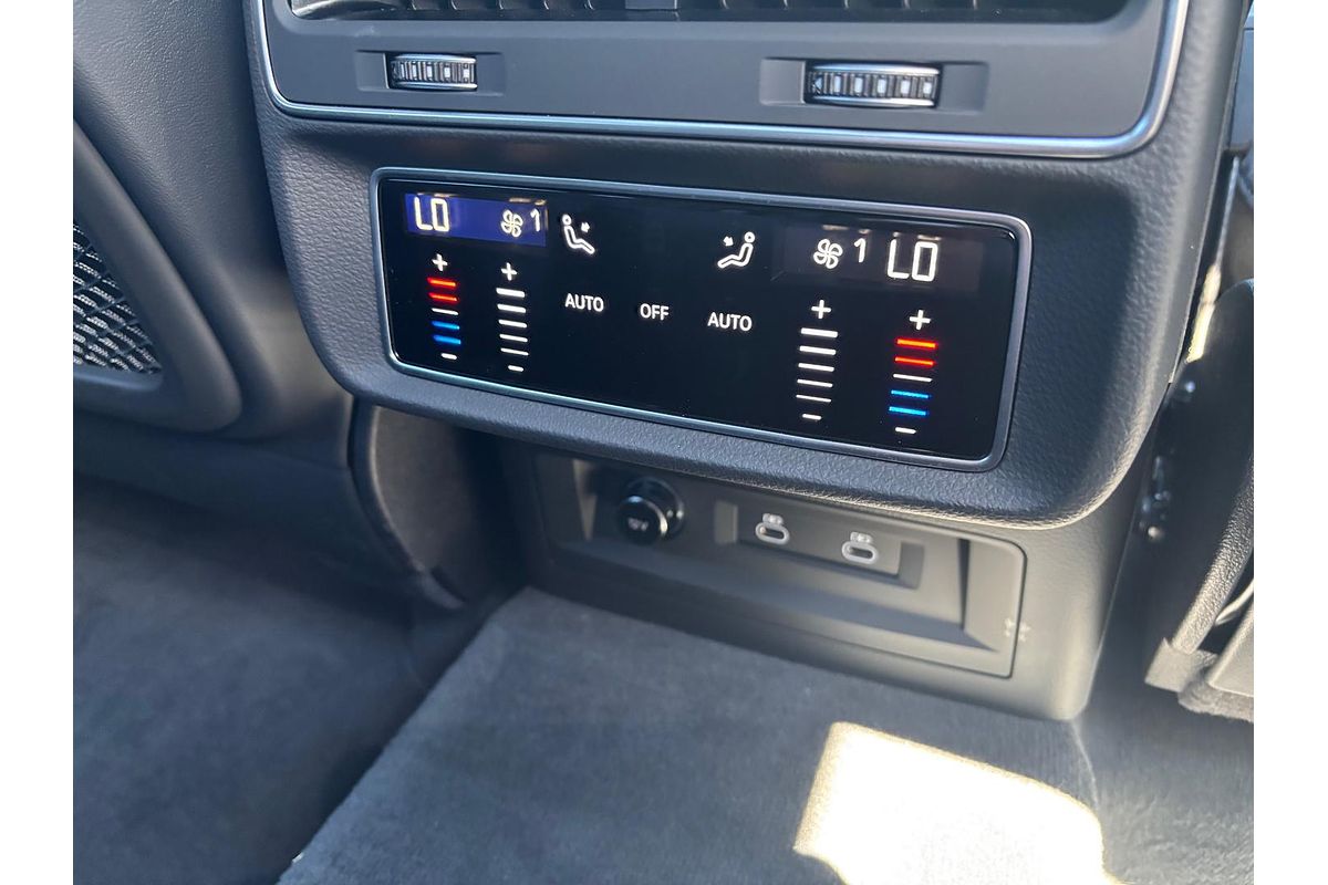 2023 Audi Q7 55 TFSI S line 4M