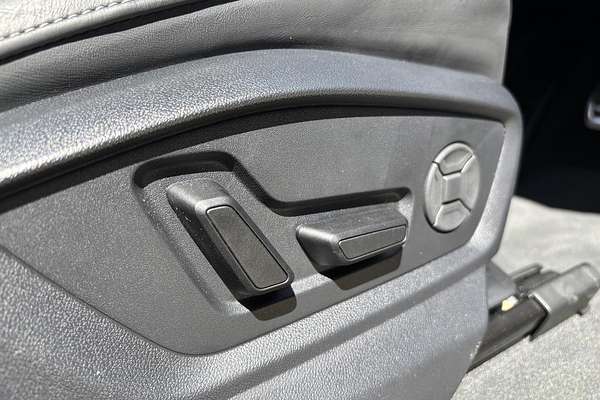 2023 Audi Q7 55 TFSI S line 4M