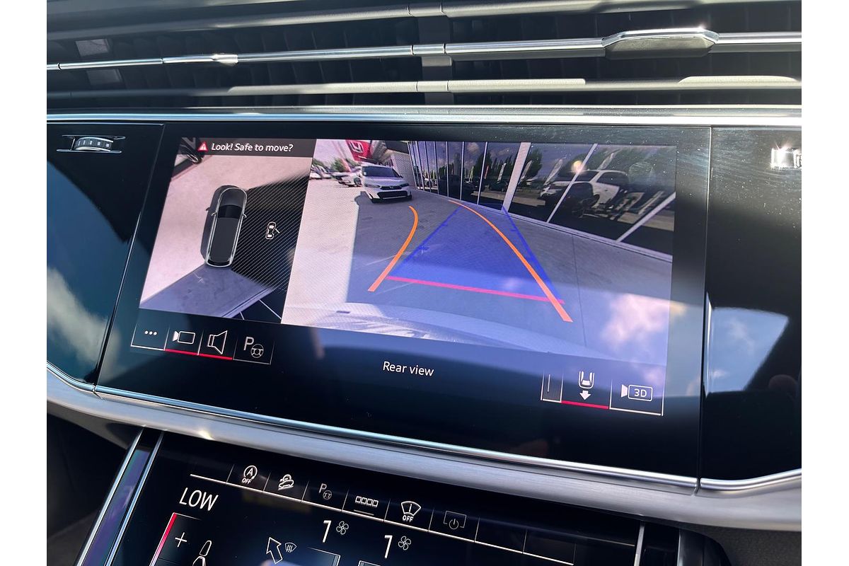2023 Audi Q7 55 TFSI S line 4M