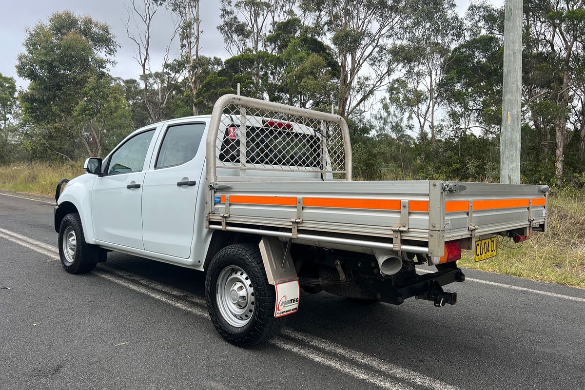 2019 Isuzu D-MAX SX High Ride Rear Wheel Drive