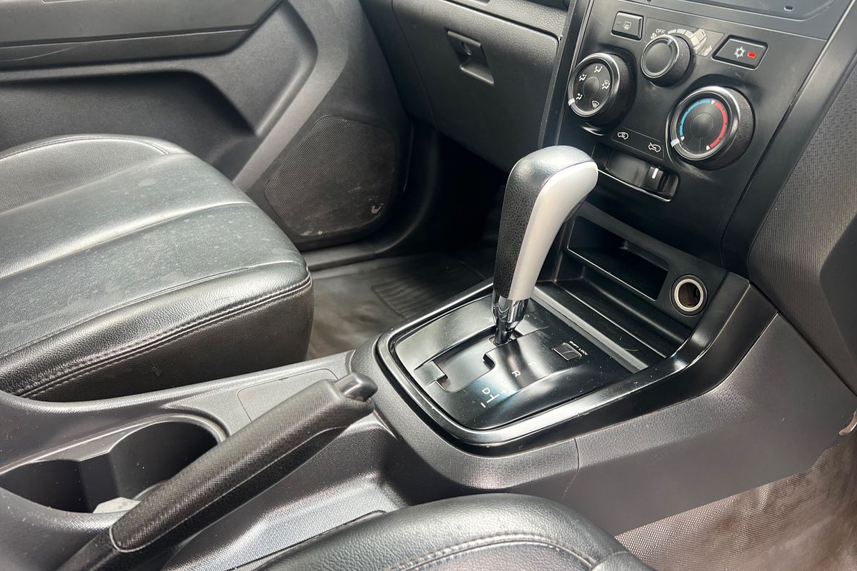 2019 Isuzu D-MAX SX High Ride Rear Wheel Drive