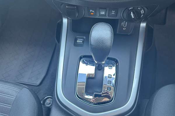 2023 Nissan Navara ST D23 4X4