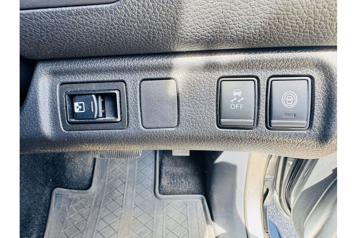 2023 Nissan Navara ST D23 4X4