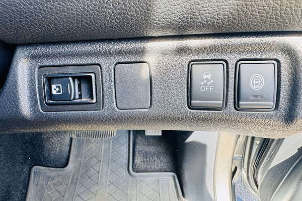 2023 Nissan Navara ST D23 4X4