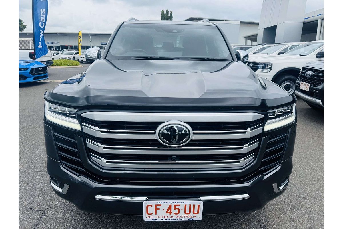 2023 Toyota Landcruiser Sahara ZX FJA300R