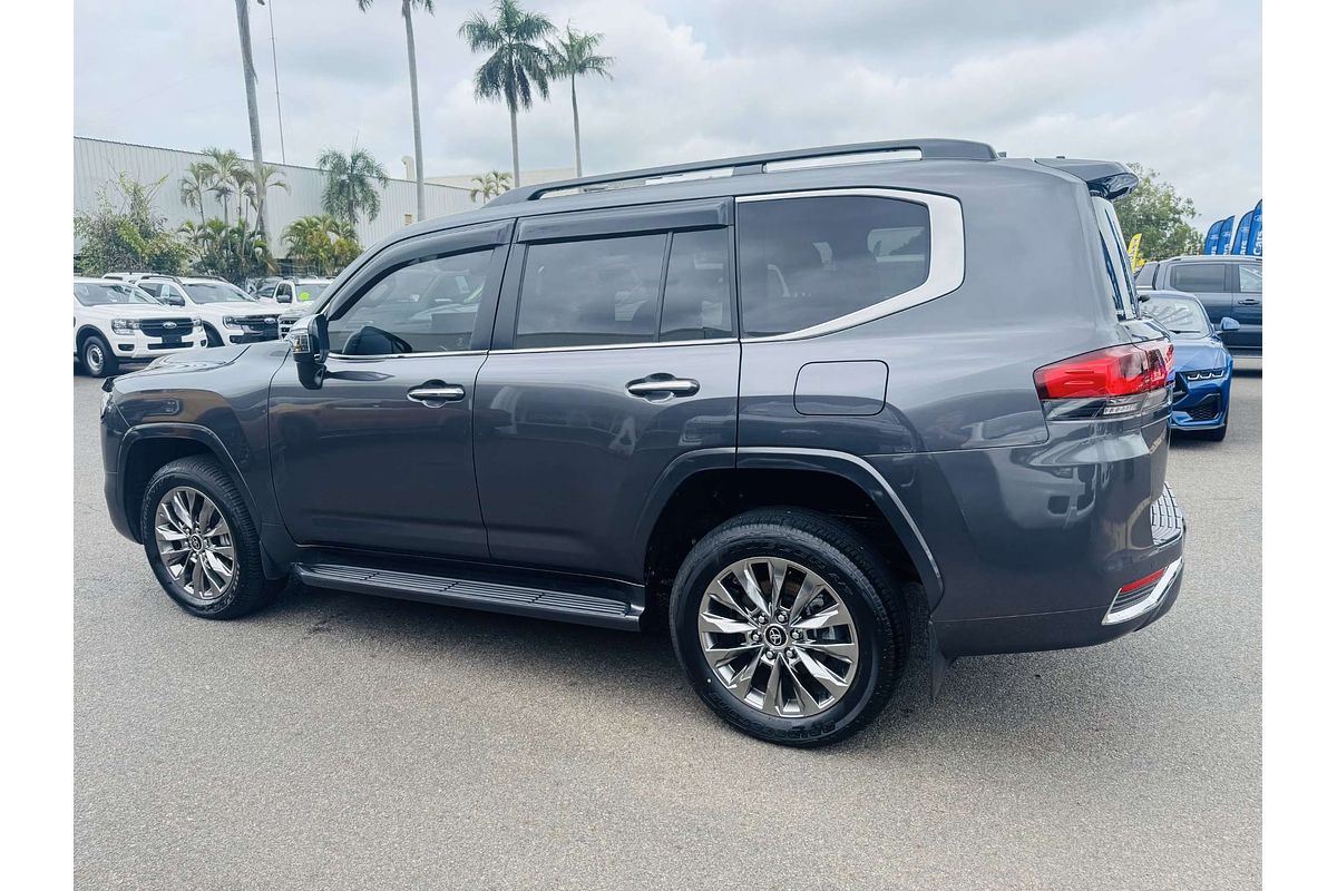 2023 Toyota Landcruiser Sahara ZX FJA300R