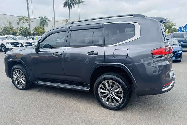 2023 Toyota Landcruiser Sahara ZX FJA300R