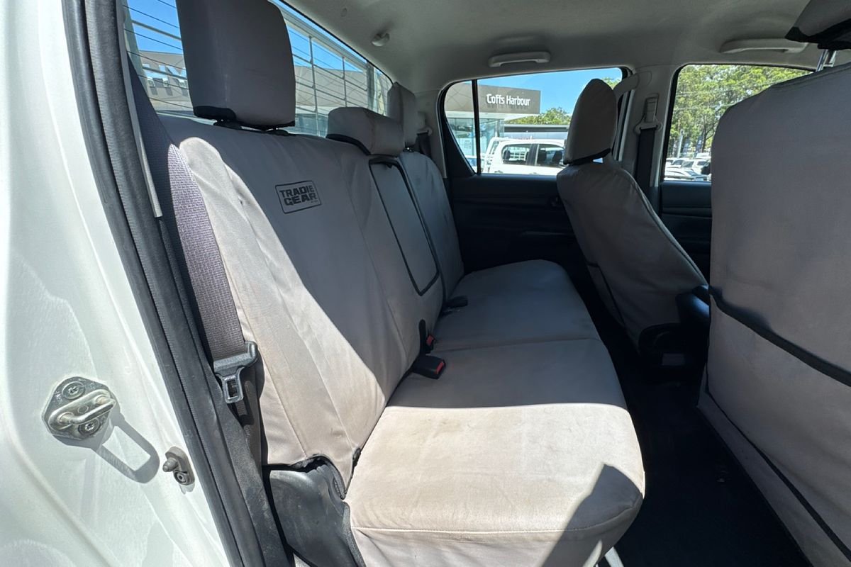 2021 Toyota Hilux SR GUN126R 4X4