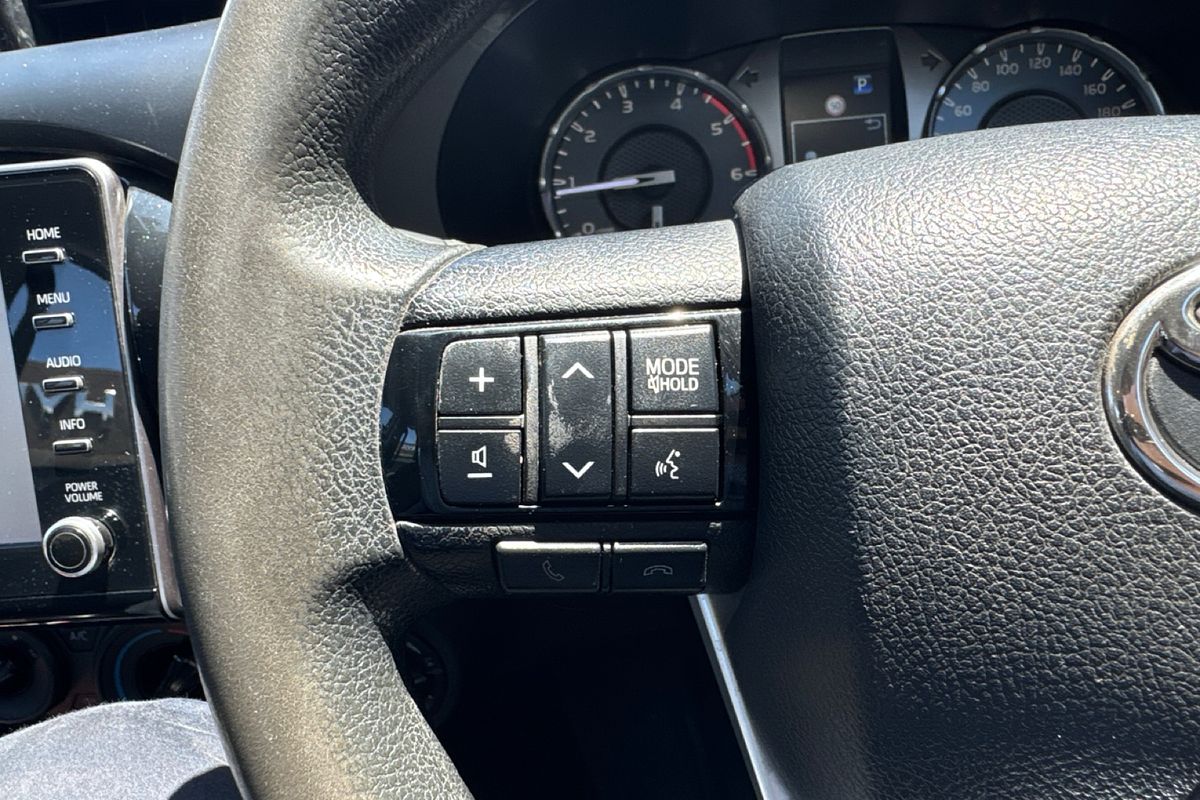 2021 Toyota Hilux SR GUN126R 4X4