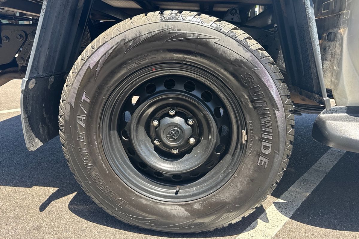 2021 Toyota Hilux SR GUN126R 4X4