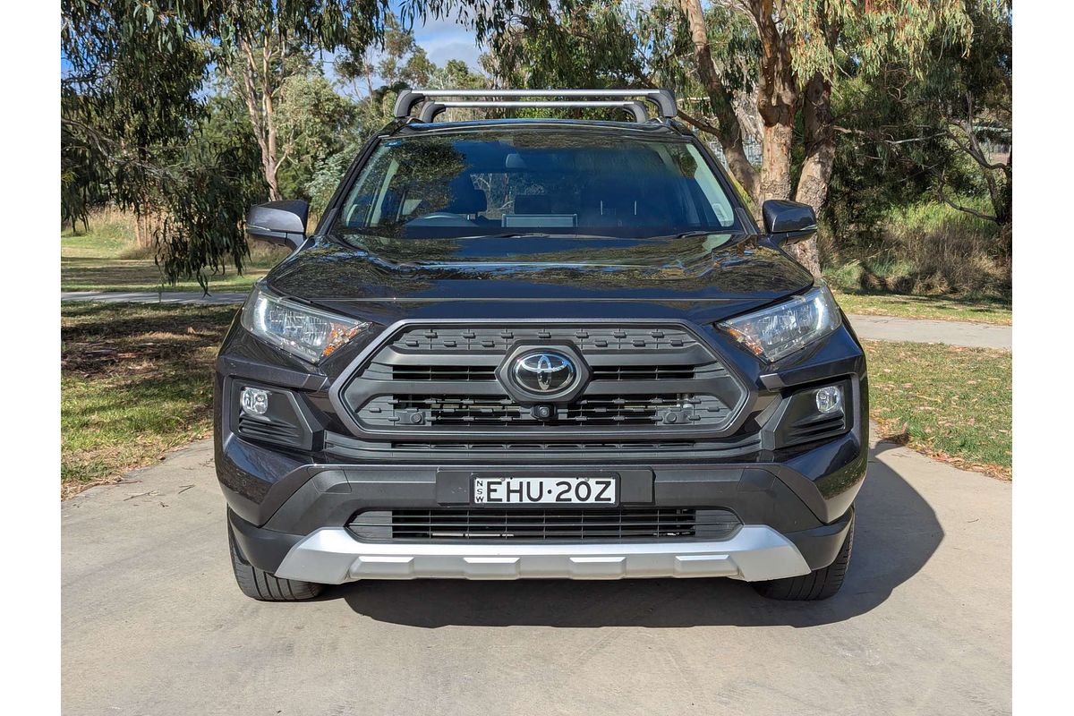 2020 Toyota RAV4 Edge AXAA54R