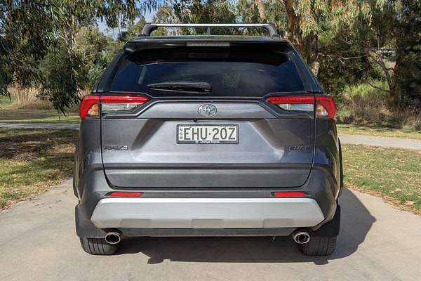 2020 Toyota RAV4 Edge AXAA54R