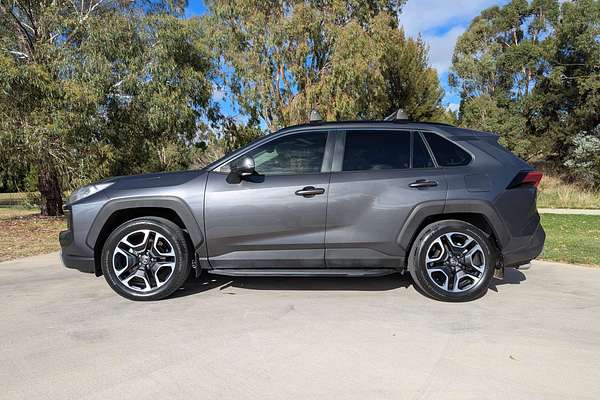 2020 Toyota RAV4 Edge AXAA54R