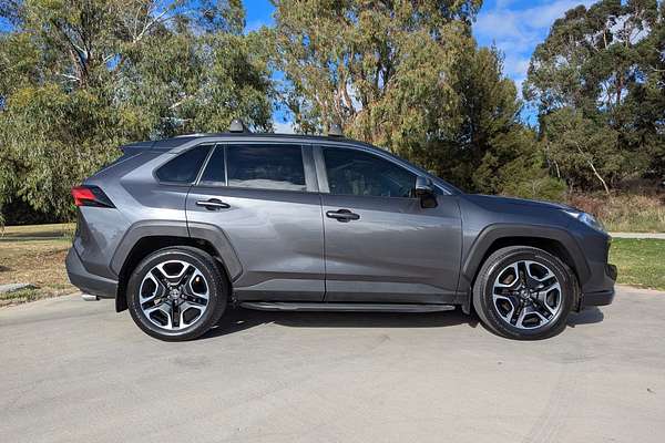 2020 Toyota RAV4 Edge AXAA54R