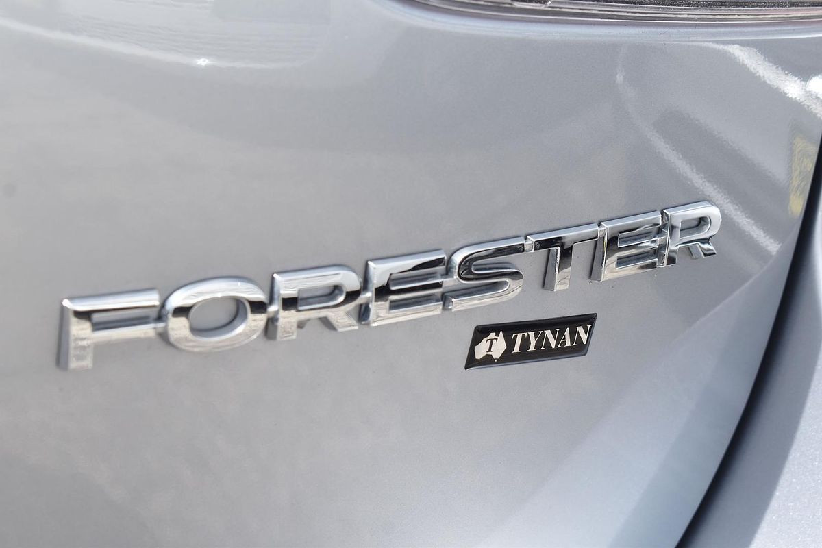 2023 Subaru Forester 2.5i-S S5