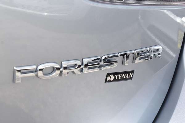 2023 Subaru Forester 2.5i-S S5