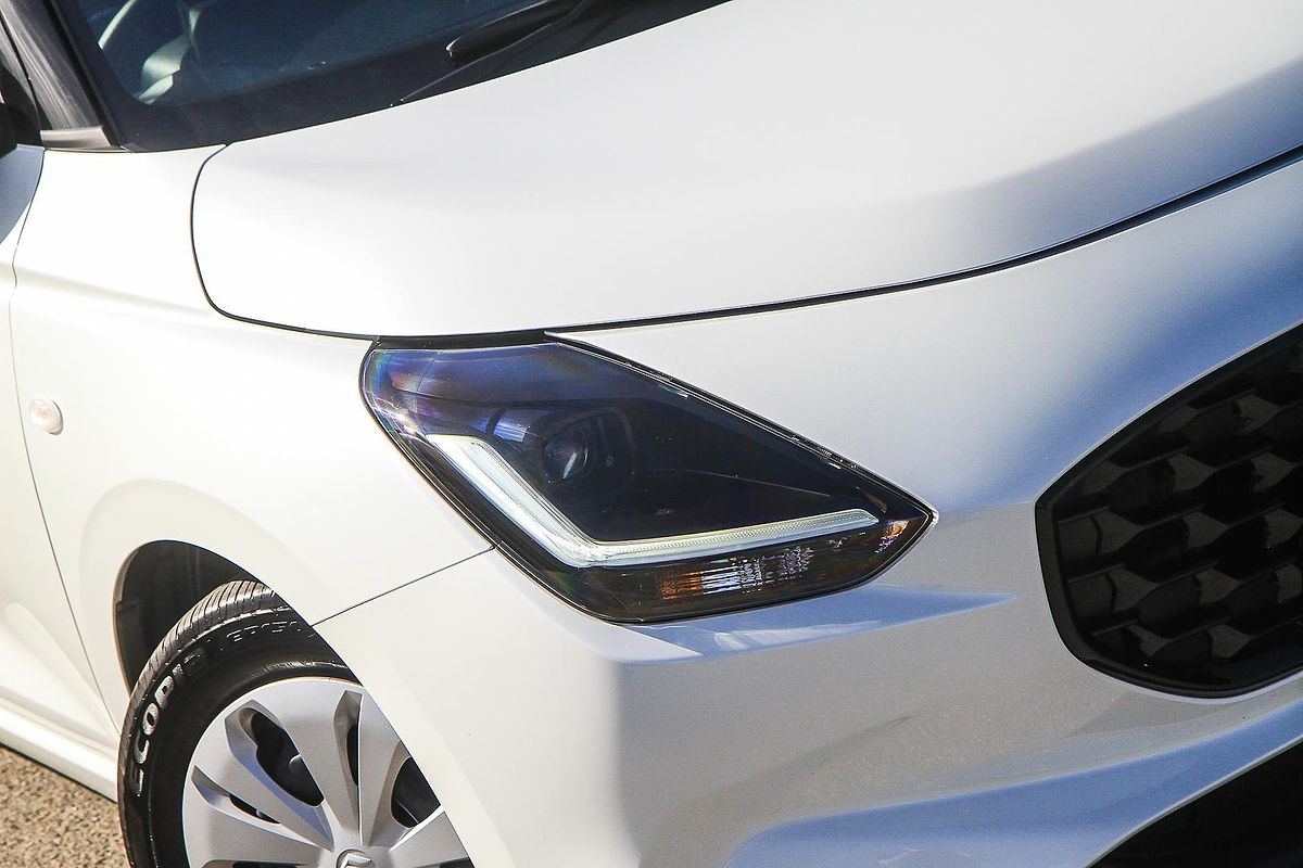 2024 Suzuki Swift Hybrid UZ
