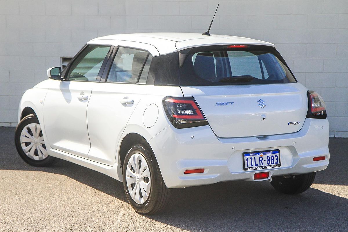 2024 Suzuki Swift Hybrid UZ