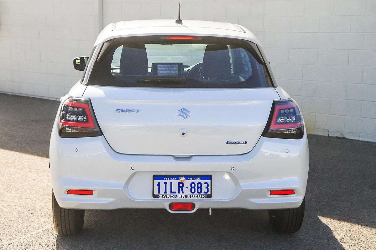2024 Suzuki Swift Hybrid UZ