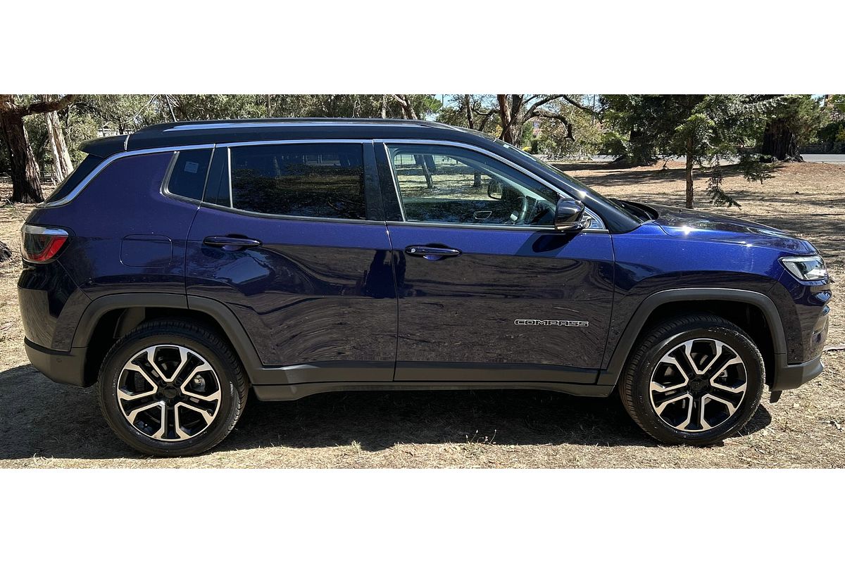 2023 Jeep Compass Limited M6