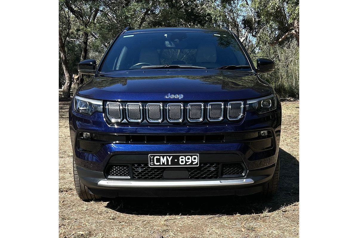 2023 Jeep Compass Limited M6