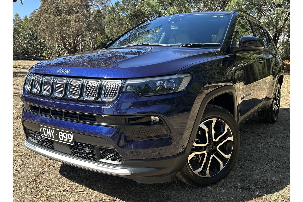 2023 Jeep Compass Limited M6