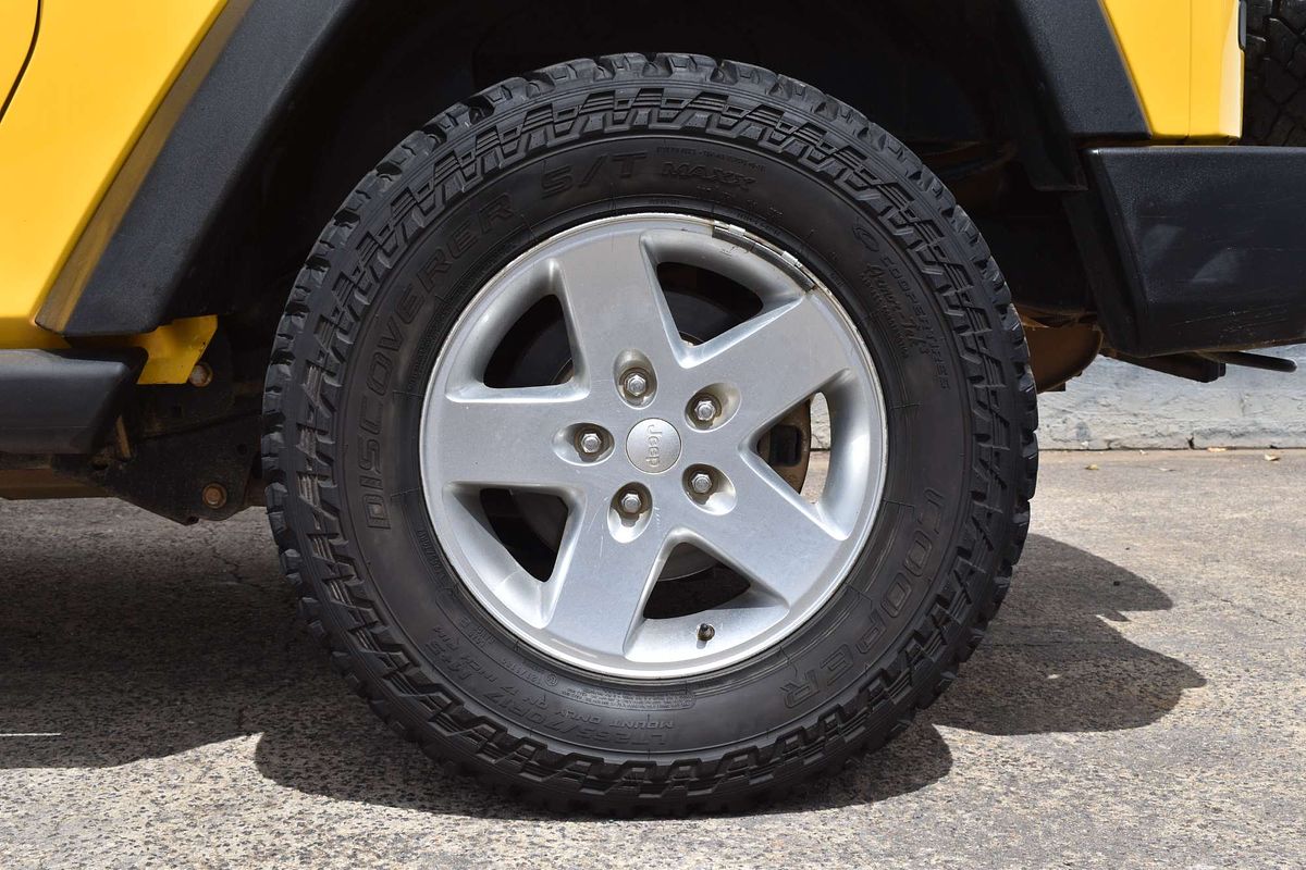 2014 Jeep Wrangler Sport JK