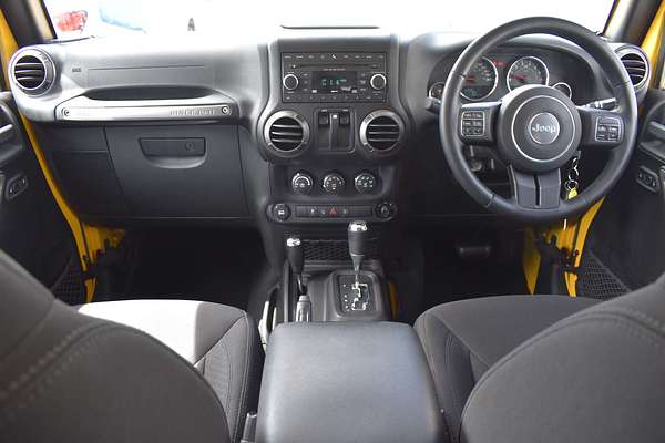 2014 Jeep Wrangler Sport JK