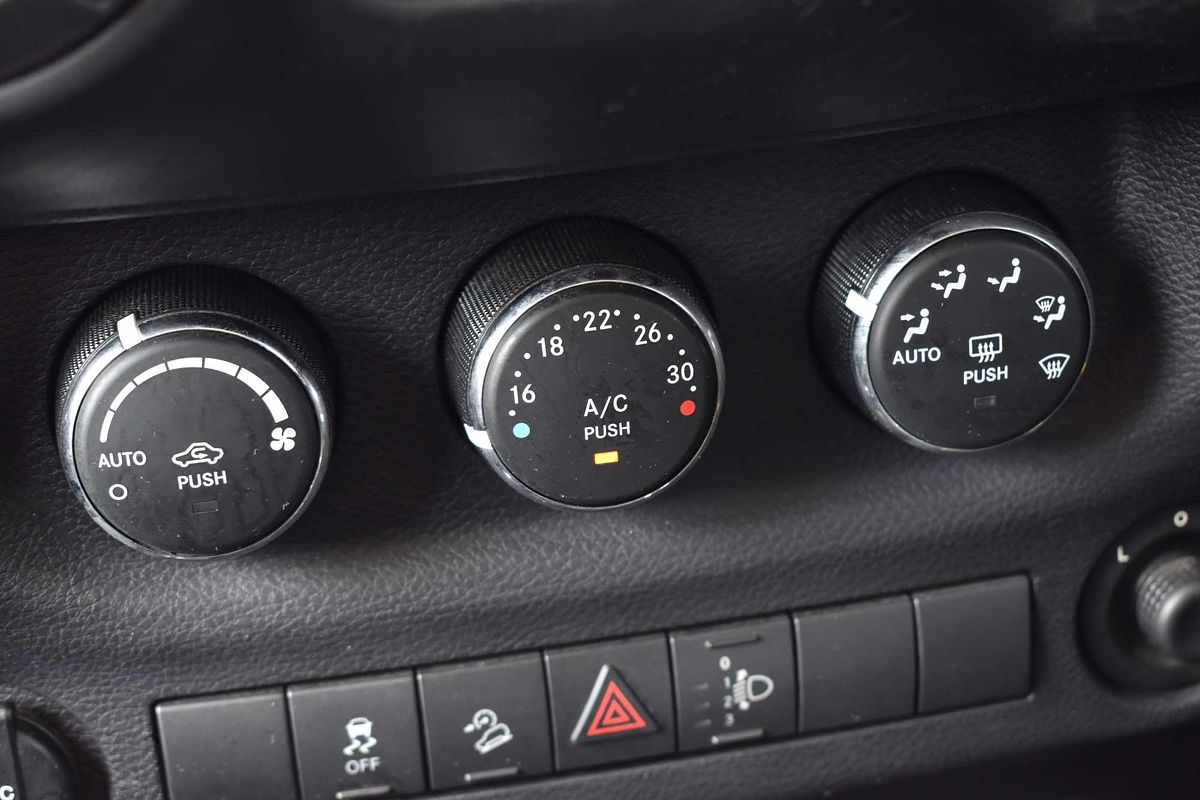 2014 Jeep Wrangler Sport JK