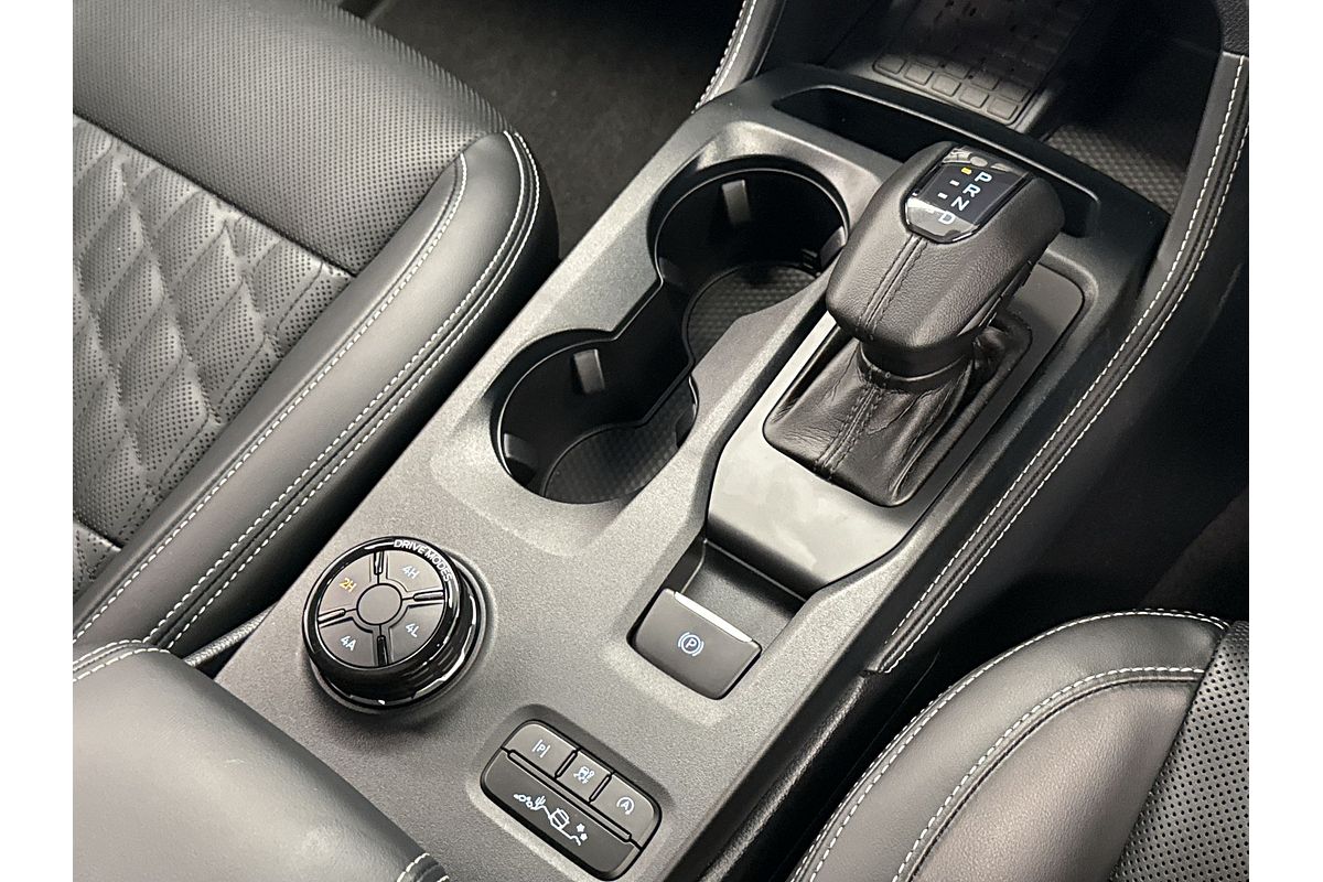 2023 Ford Everest Platinum