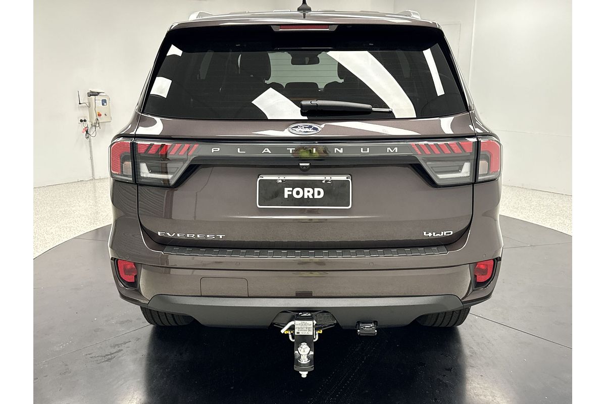 2023 Ford Everest Platinum