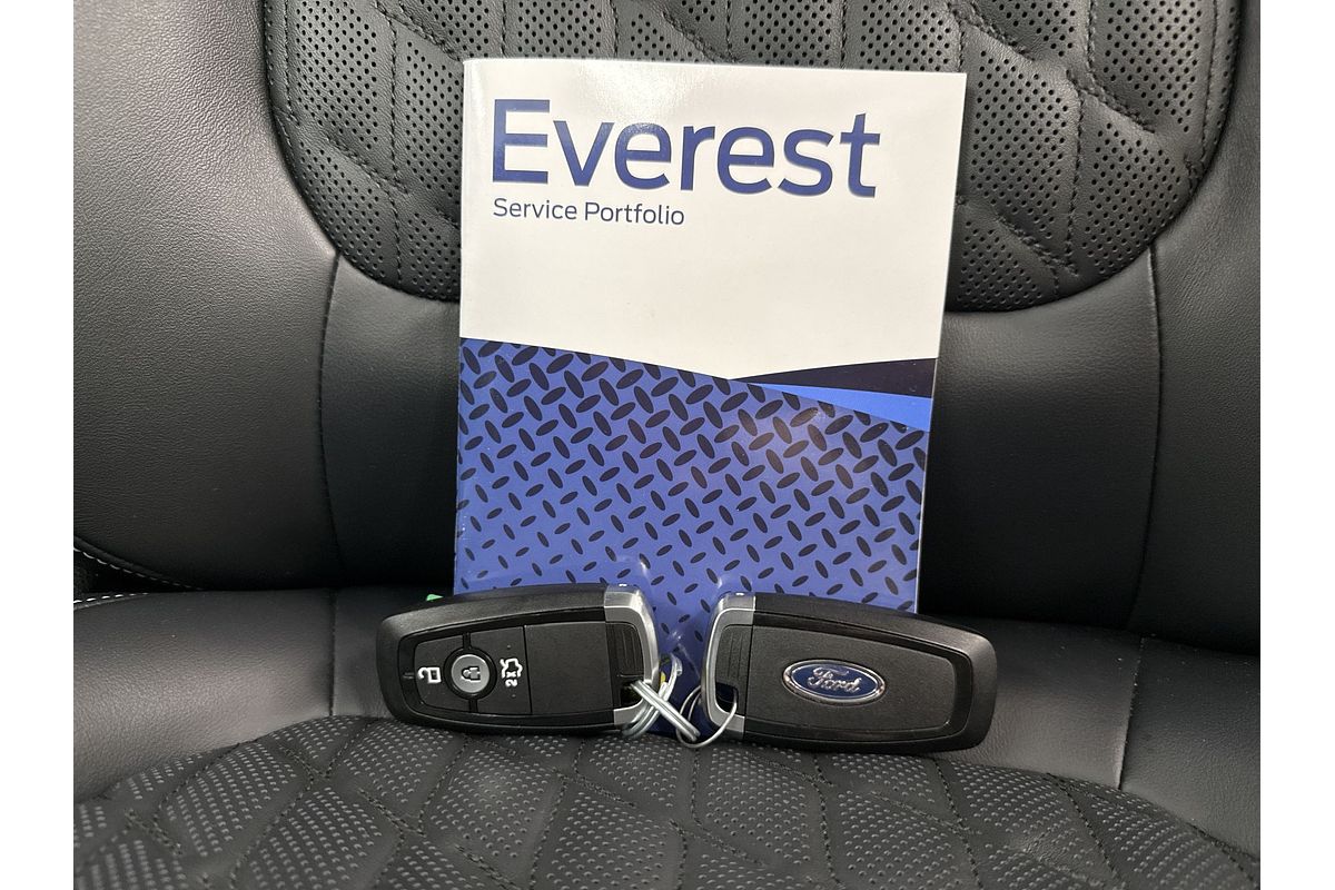 2023 Ford Everest Platinum