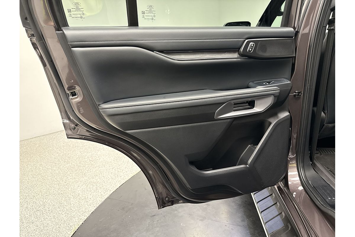 2023 Ford Everest Platinum