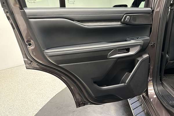 2023 Ford Everest Platinum