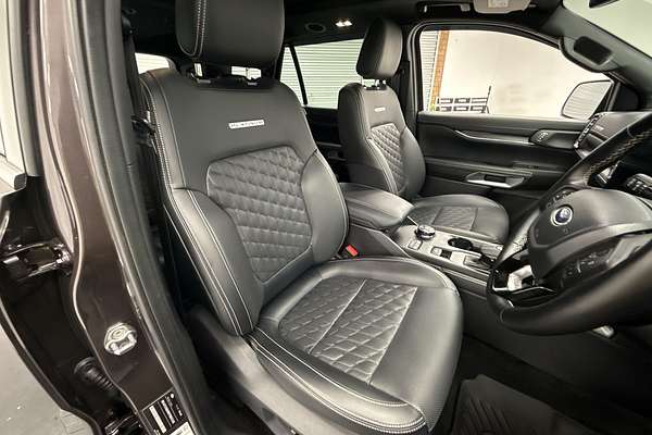 2023 Ford Everest Platinum