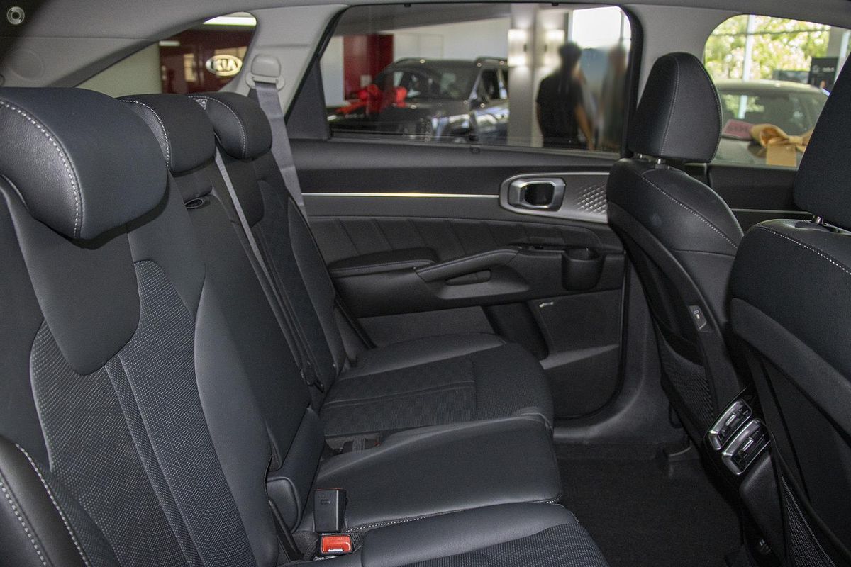 2025 Kia Sorento Sport+ MQ4 PE