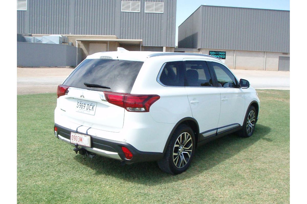 2016 Mitsubishi Outlander LS ZK