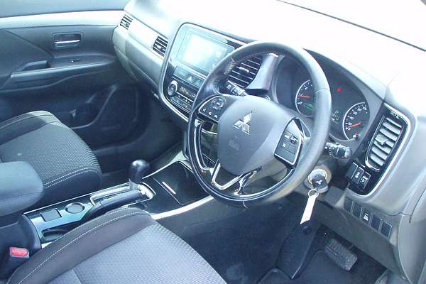 2016 Mitsubishi Outlander LS ZK
