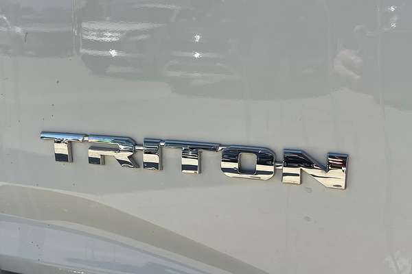 2024 Mitsubishi Triton GLS MV 4X4