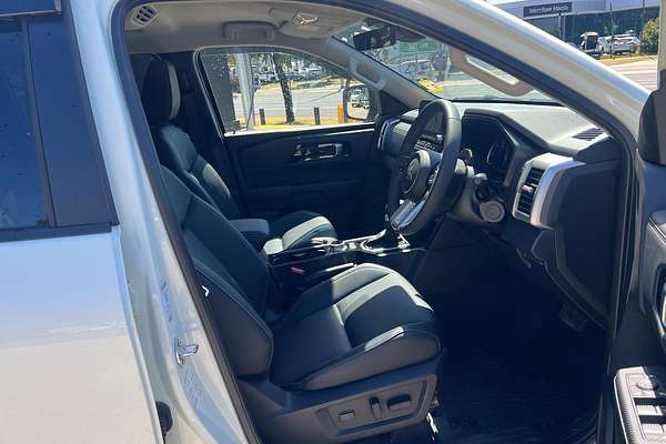 2024 Mitsubishi Triton GLS MV 4X4