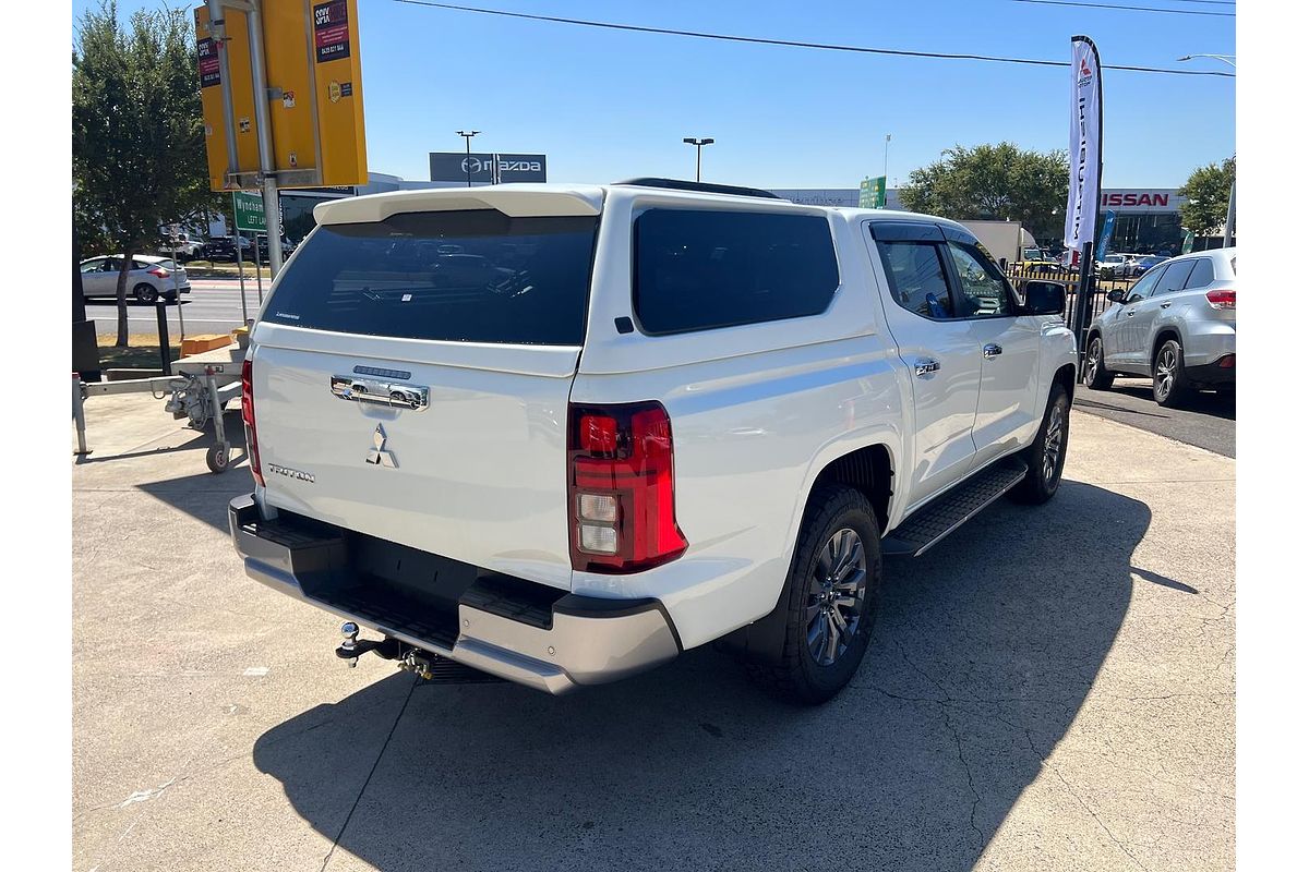 2024 Mitsubishi Triton GLS MV 4X4