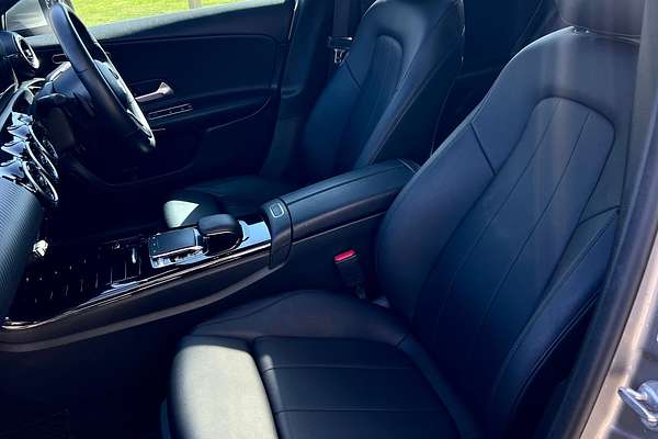 2019 Mercedes-Benz A-Class A180 V177