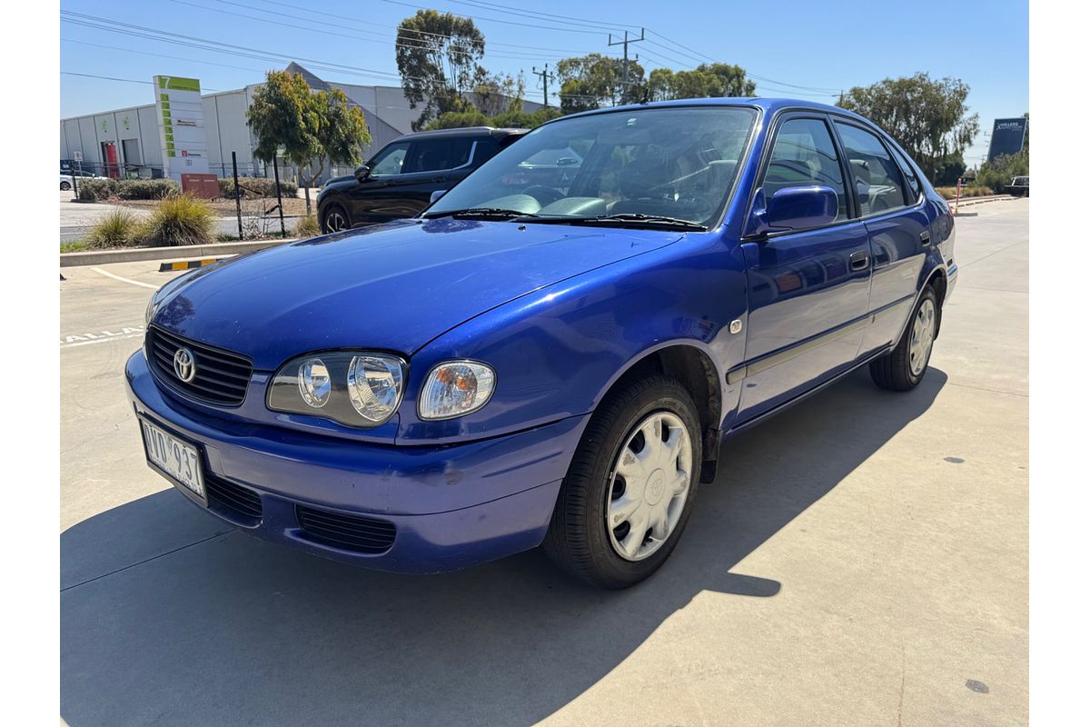 2001 Toyota Corolla Ascent AE112R